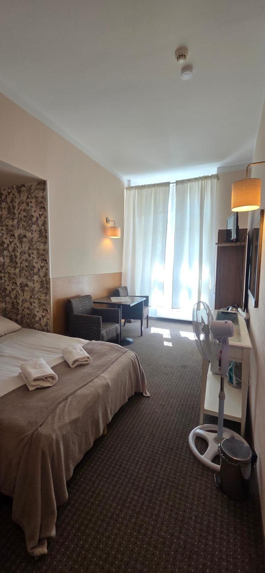 Superior Double or Twin Room Main Market Square View